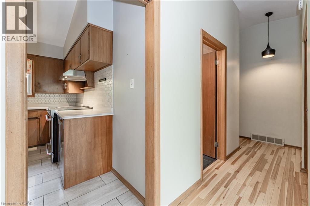 58 Cyprus Drive Unit# Upper, Kitchener, Ontario  N2M 4R5 - Photo 16 - 40776834