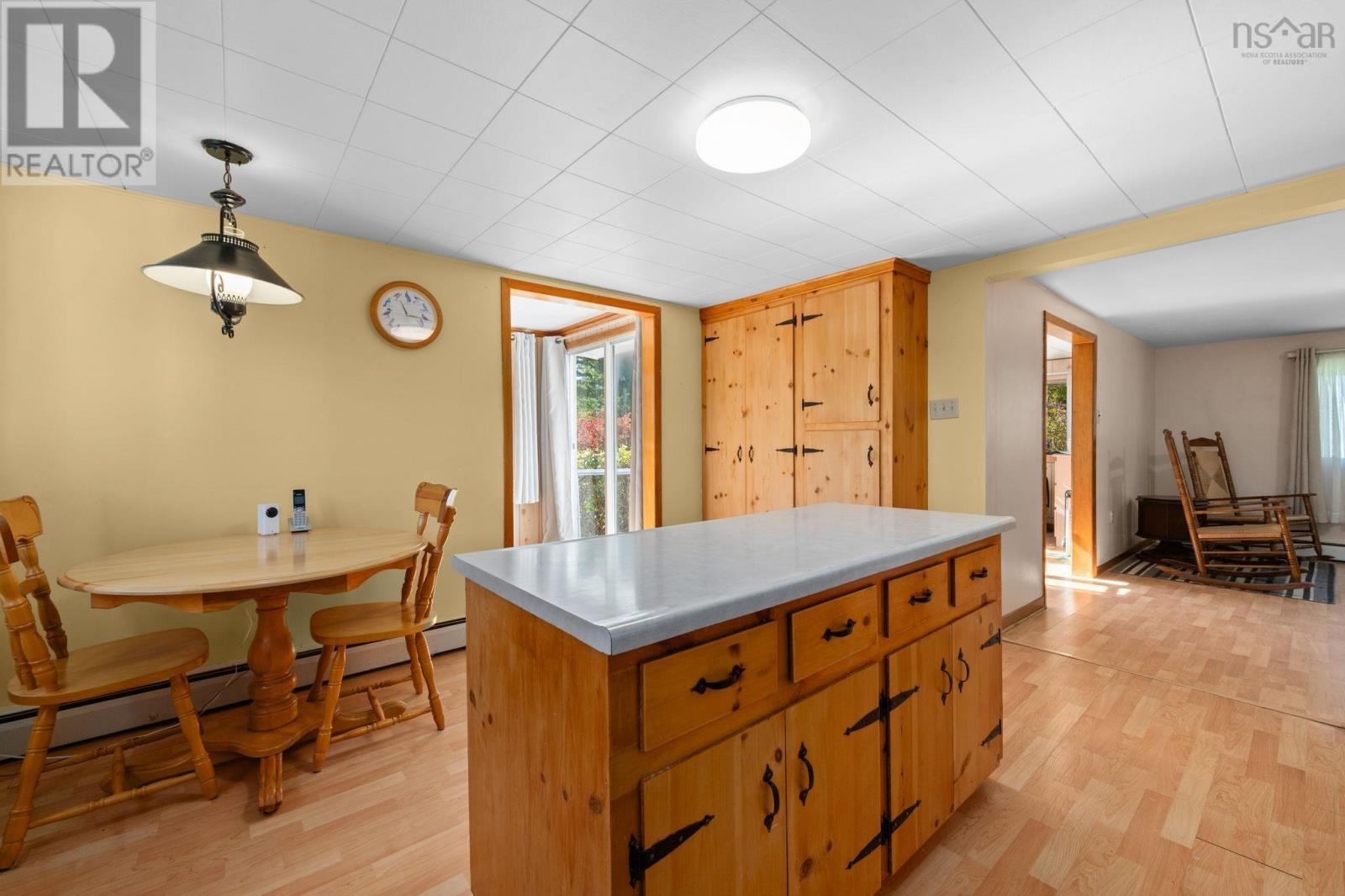 9723 Highway 215, Walton, Nova Scotia  B0N 2R0 - Photo 11 - 202524048