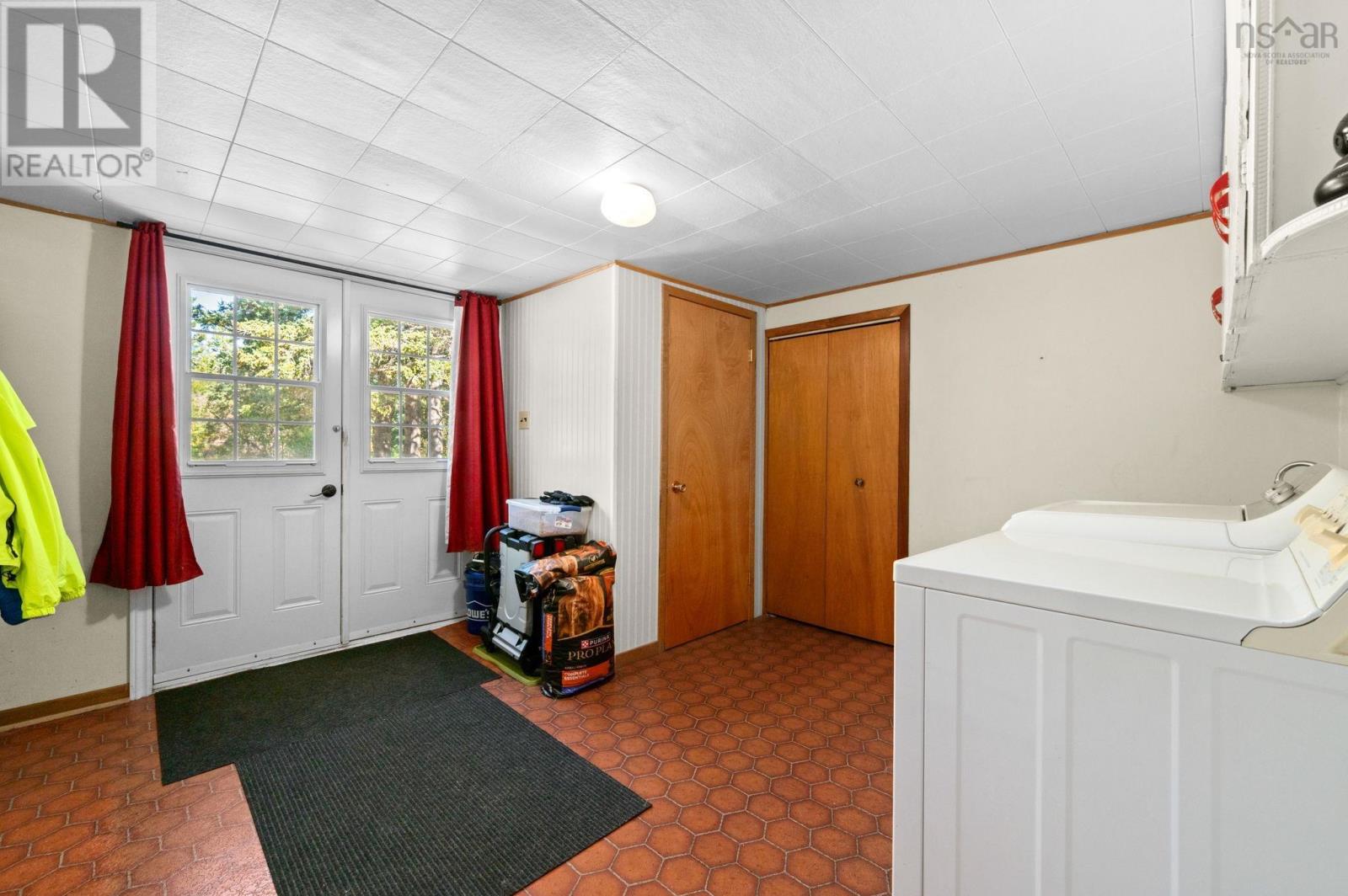 9723 Highway 215, Walton, Nova Scotia  B0N 2R0 - Photo 18 - 202524048