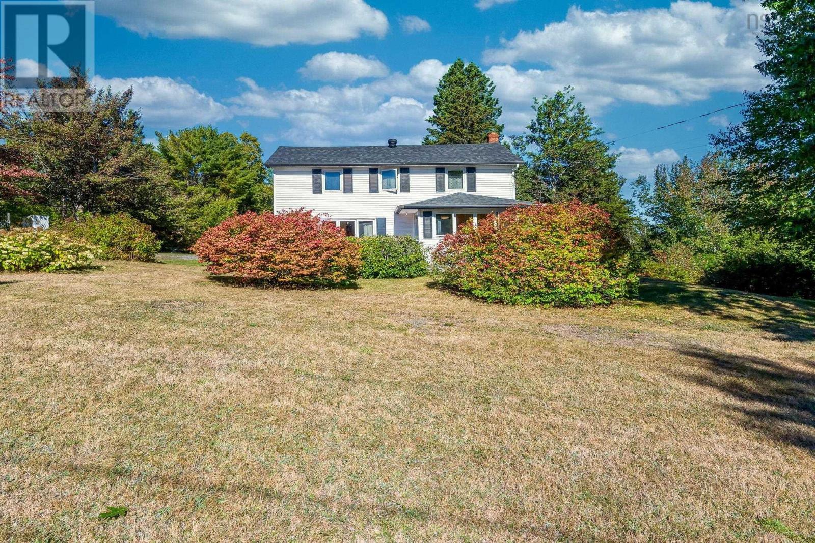 9723 Highway 215, Walton, Nova Scotia  B0N 2R0 - Photo 3 - 202524048