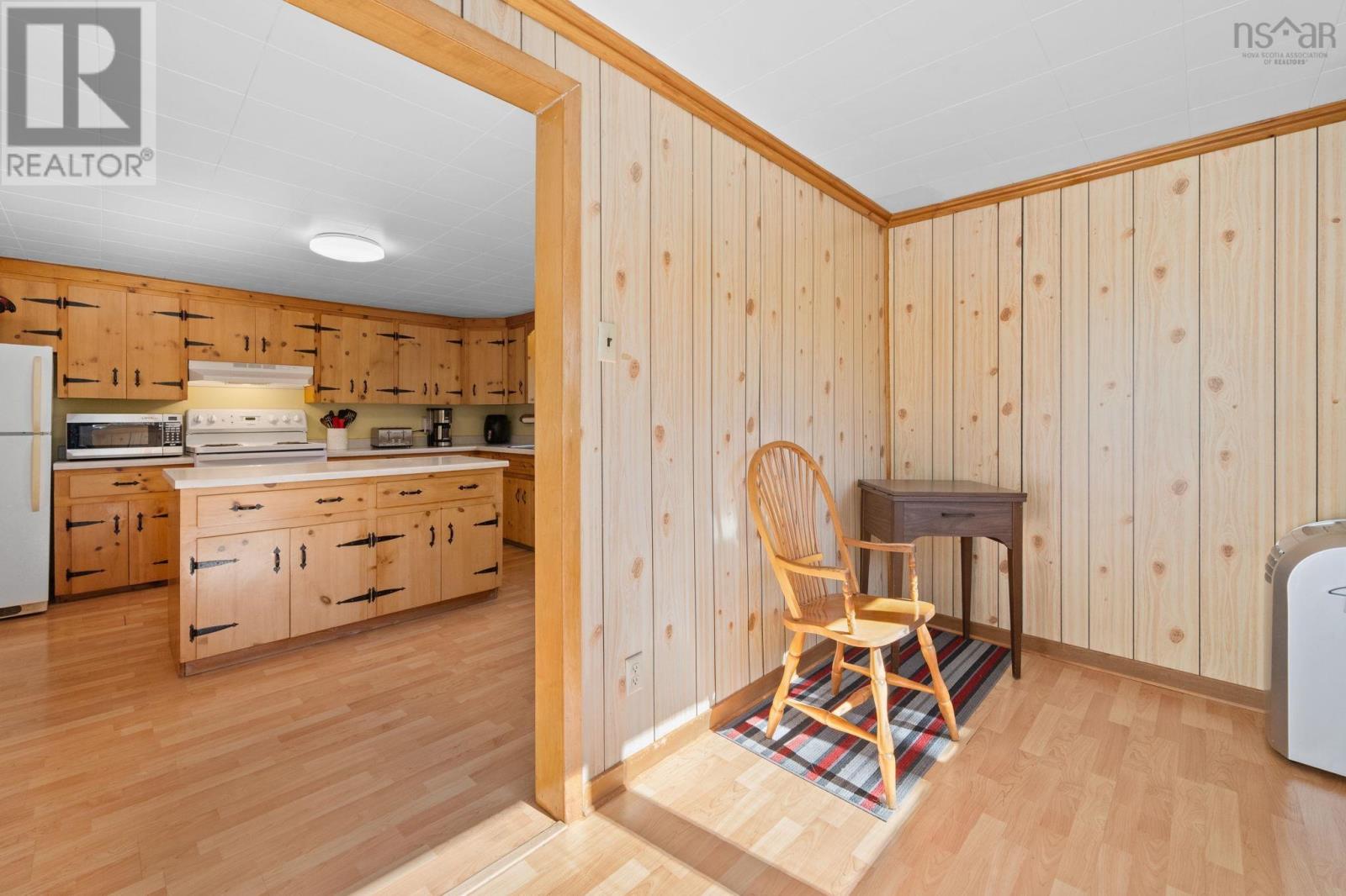 9723 Highway 215, Walton, Nova Scotia  B0N 2R0 - Photo 7 - 202524048