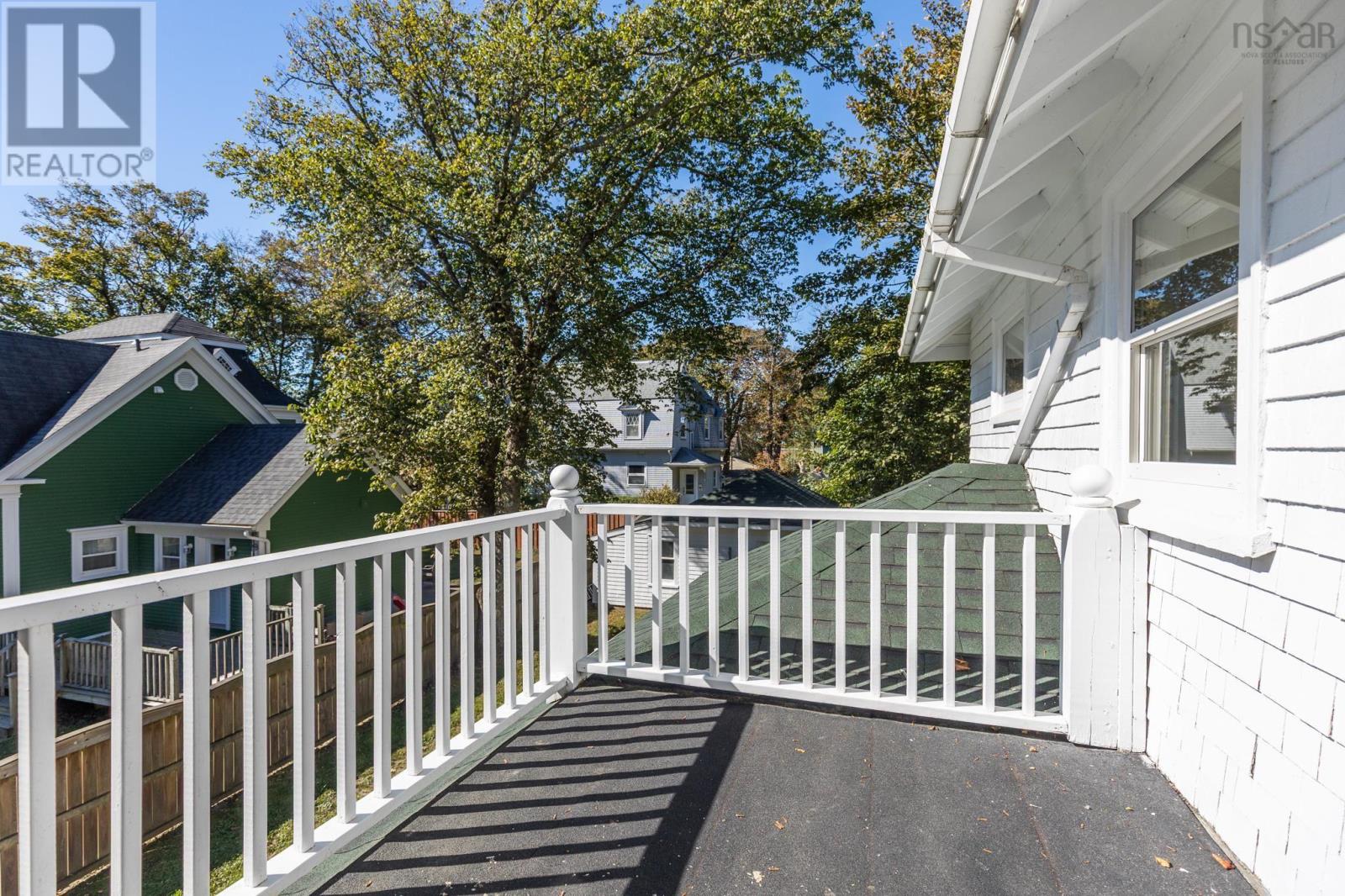 19 Cumberland Street, Yarmouth, Nova Scotia  B5A 5K4 - Photo 34 - 202525355