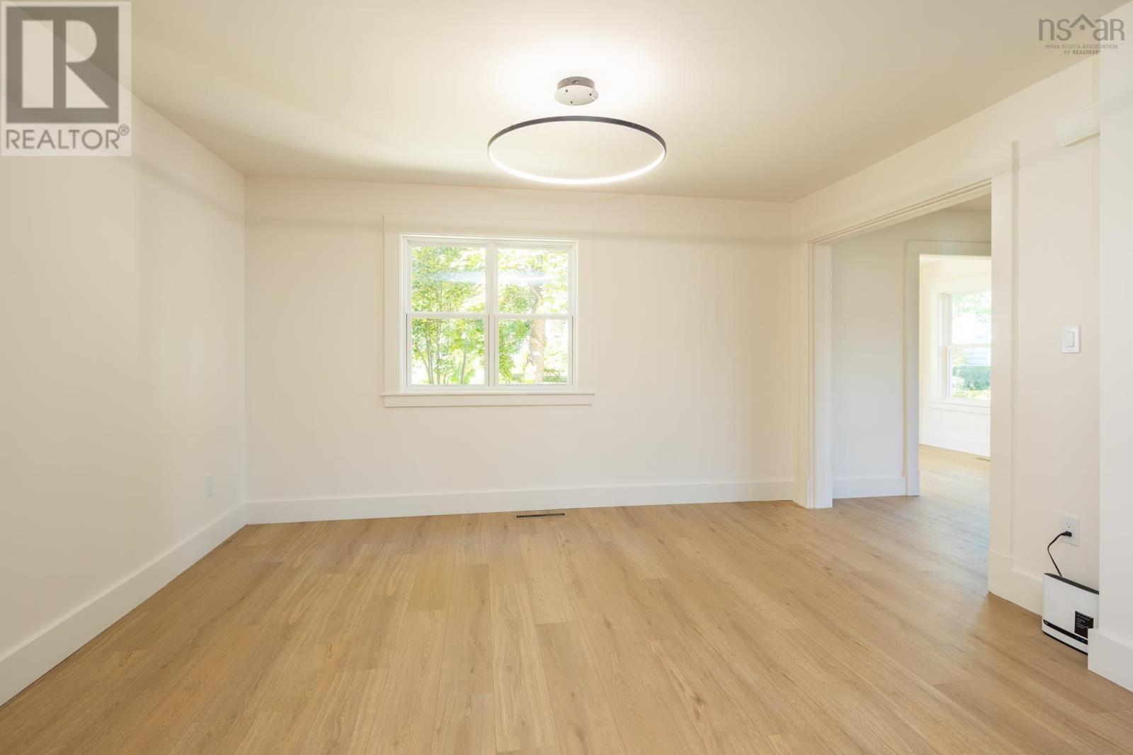 19 Cumberland Street, Yarmouth, Nova Scotia  B5A 5K4 - Photo 17 - 202525355