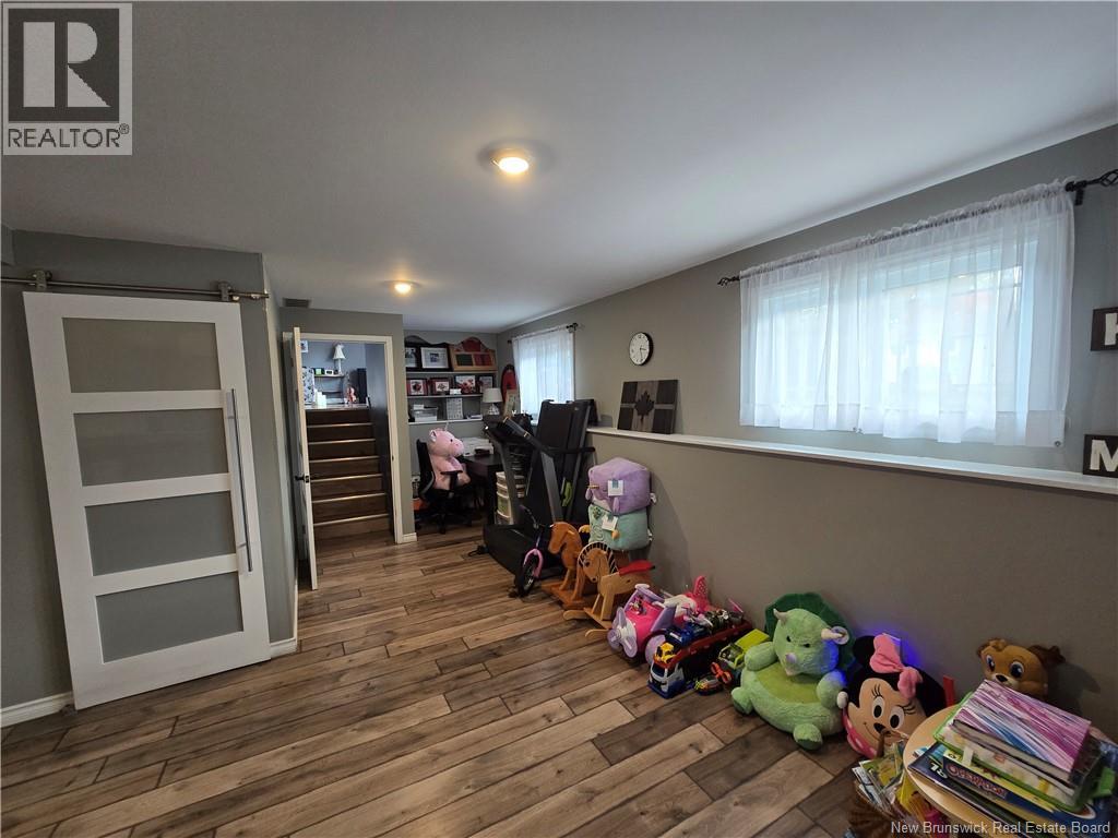 17 Shephard Drive, Oromocto, New Brunswick  E2V 2M2 - Photo 17 - NB128145