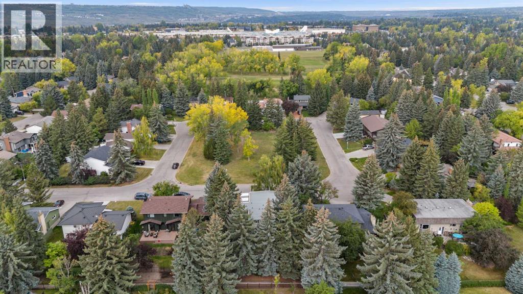 10 Varsville Place Nw, Calgary, Alberta  T3A 0A8 - Photo 4 - A2257647