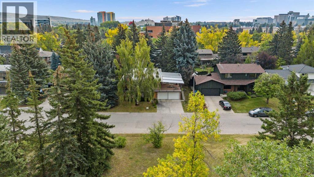 10 Varsville Place Nw, Calgary, Alberta  T3A 0A8 - Photo 3 - A2257647