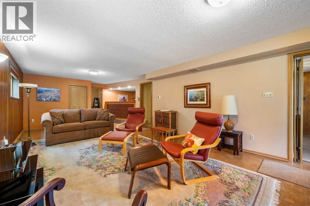 10 Varsville Place Nw, Calgary, Alberta  T3A 0A8 - Photo 28 - A2257647