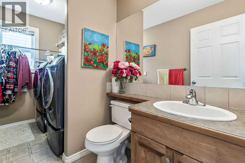 54 Cimarron Trail, Okotoks, Alberta  T1S 2E6 - Photo 14 - A2261880