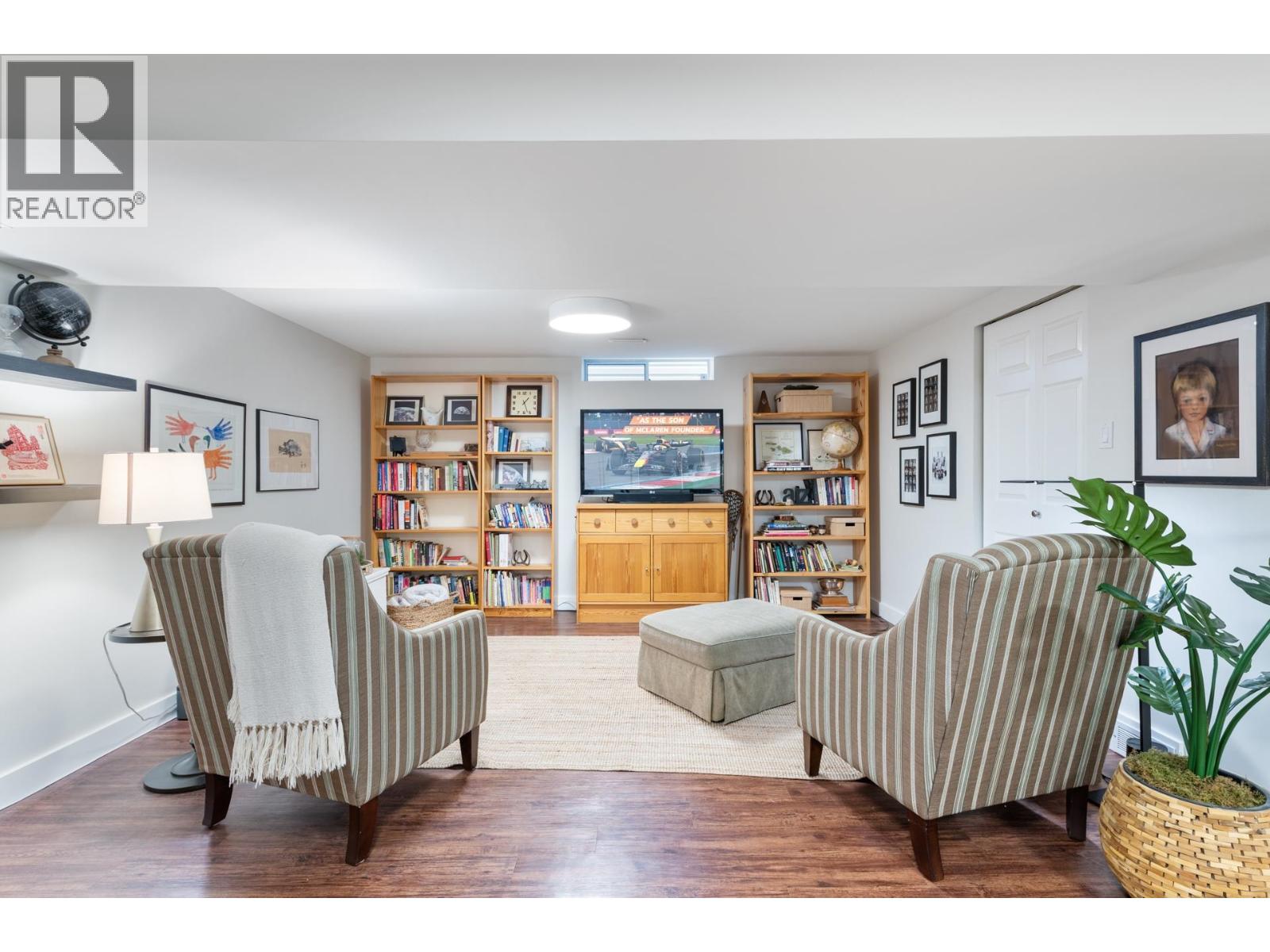 997 Canyon Boulevard, North Vancouver, British Columbia  V7R 2K2 - Photo 25 - R3056261