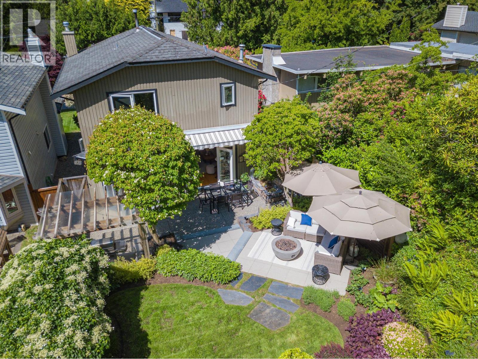 997 Canyon Boulevard, North Vancouver, British Columbia  V7R 2K2 - Photo 30 - R3056261