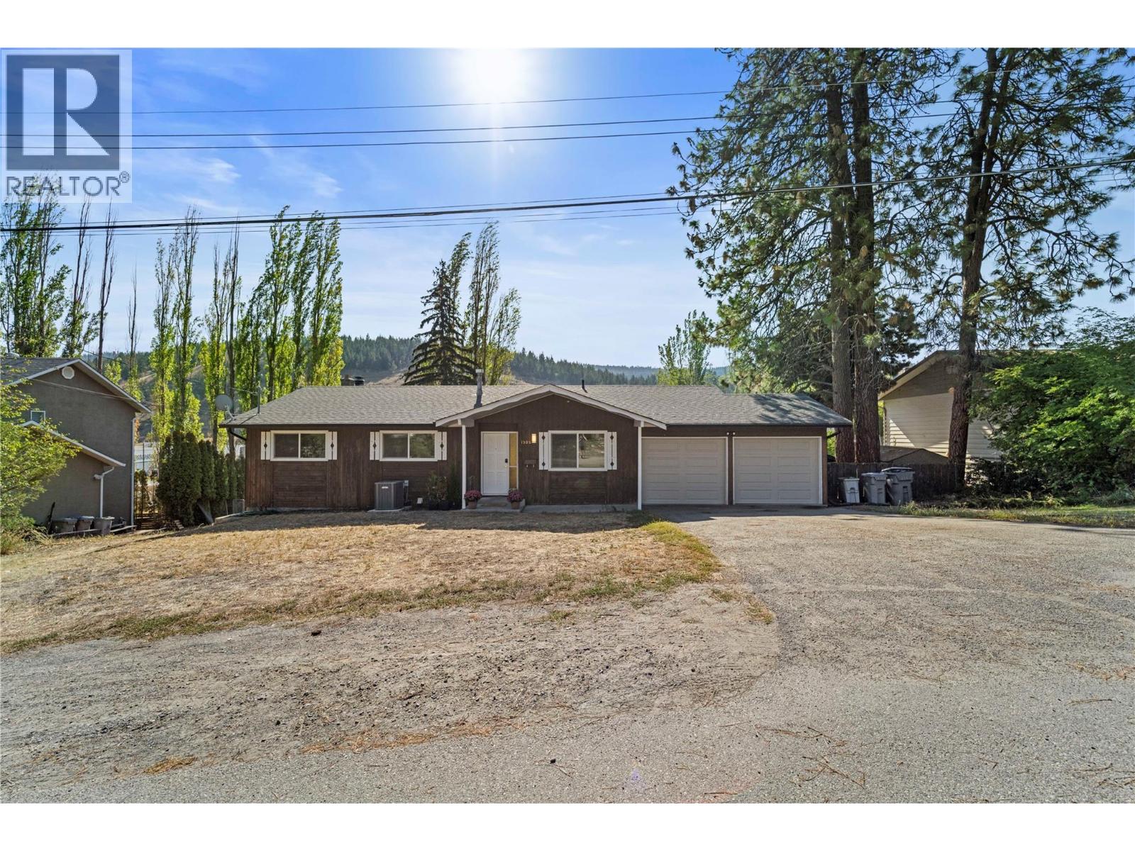 1525 Mt. Dufferin Crescent, Kamloops, British Columbia  V2E 1C3 - Photo 3 - 10365236