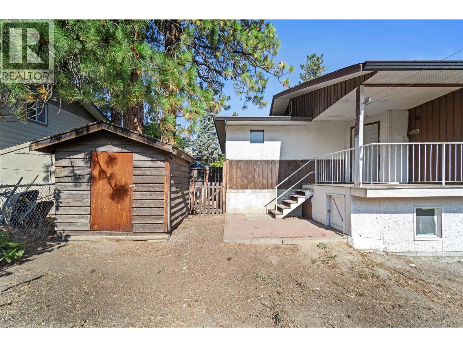1525 Mt. Dufferin Crescent, Kamloops, British Columbia  V2E 1C3 - Photo 5 - 10365236