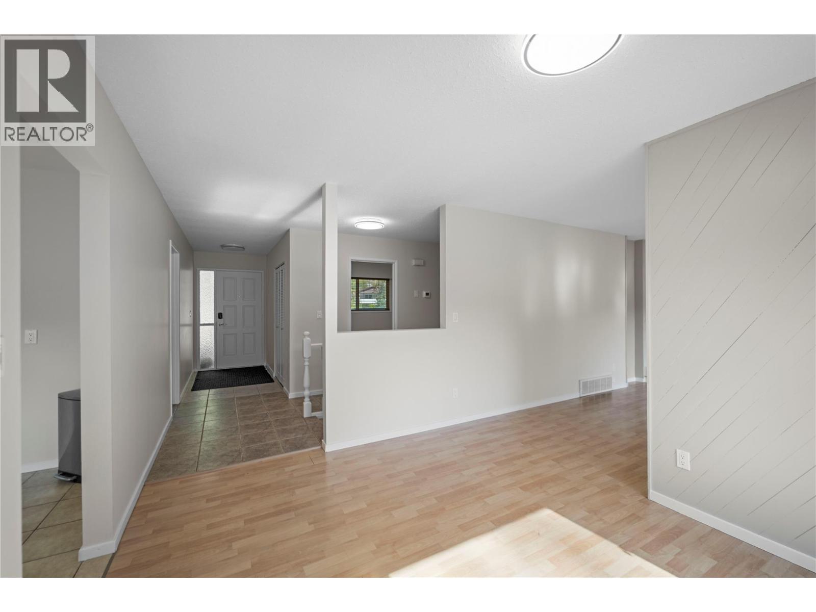 1525 Mt. Dufferin Crescent, Kamloops, British Columbia  V2E 1C3 - Photo 12 - 10365236