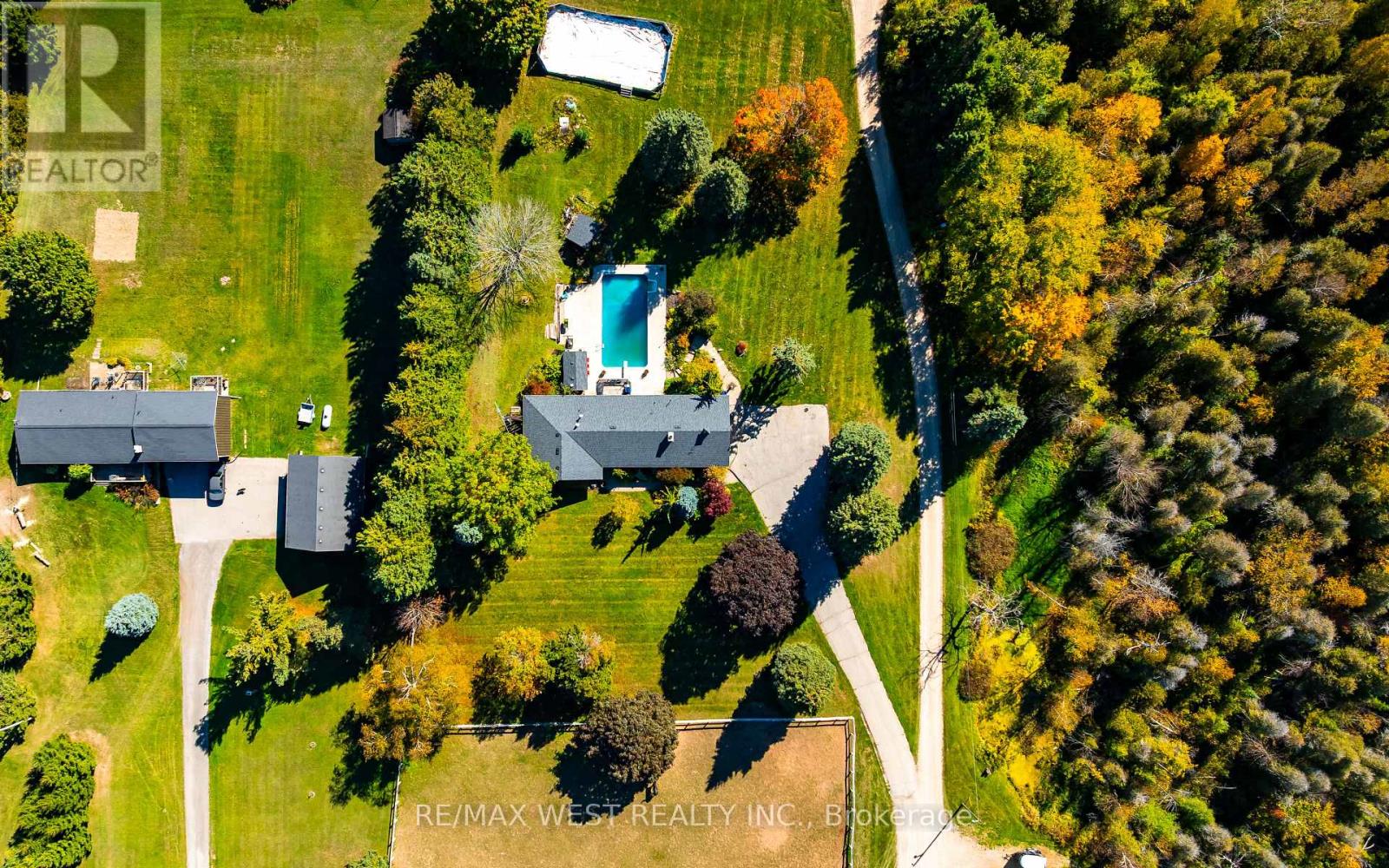 246044 County Rd 16 Road, Mono, Ontario  L9W 6K2 - Photo 7 - X12379362