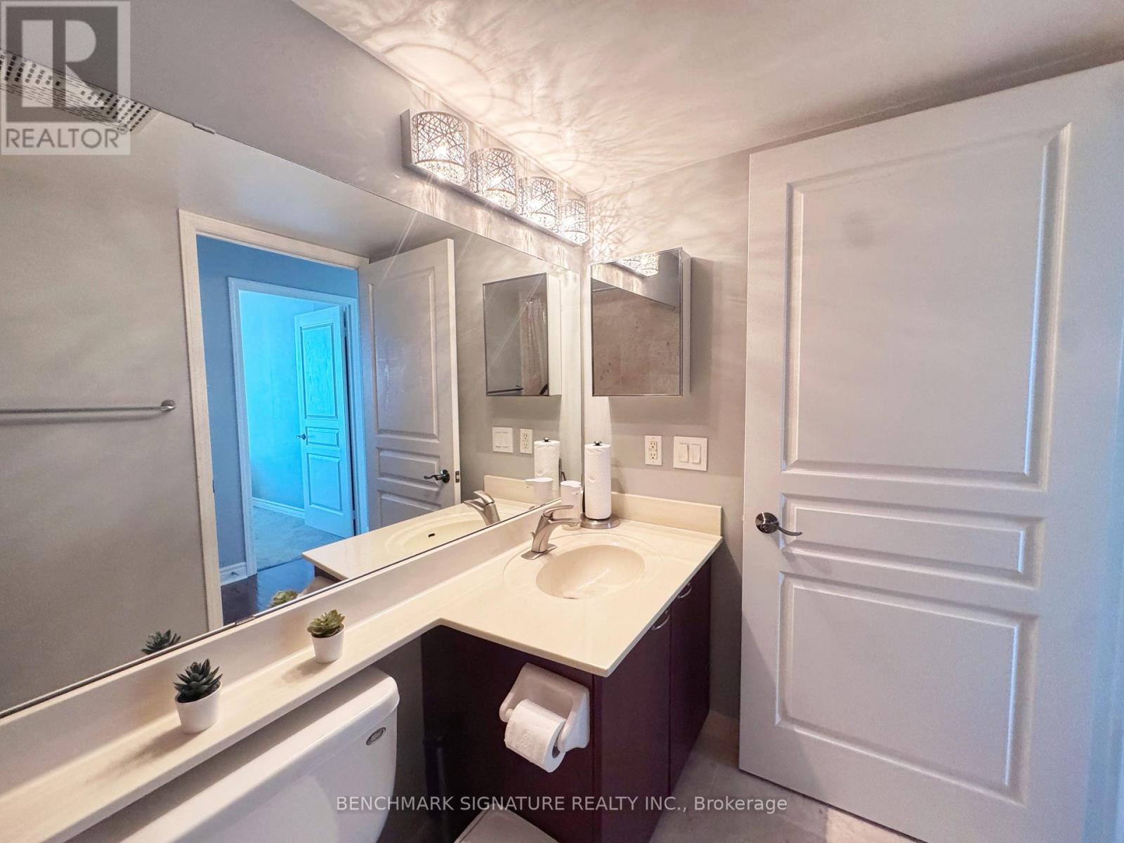1606 - 509 Beecroft Road, Toronto, Ontario  M2N 5R5 - Photo 12 - C12414165