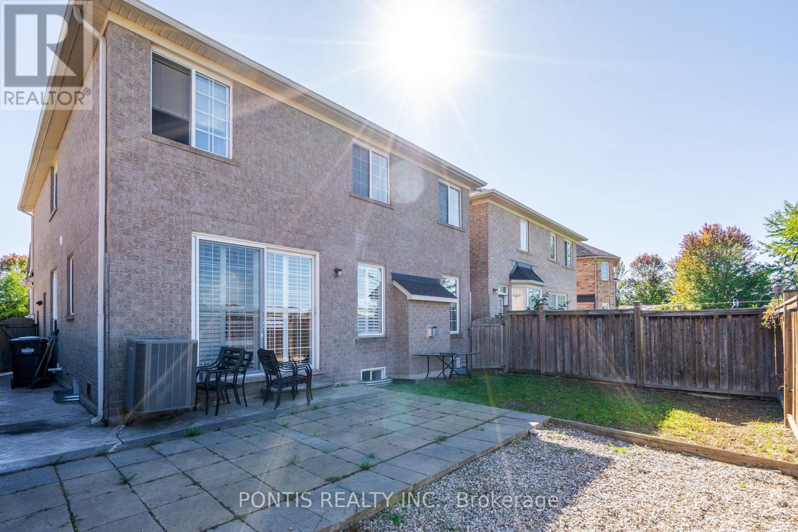 44 Damatta Drive, Brampton (Credit Valley), Ontario  L6X 0N6 - Photo 46 - W12449907