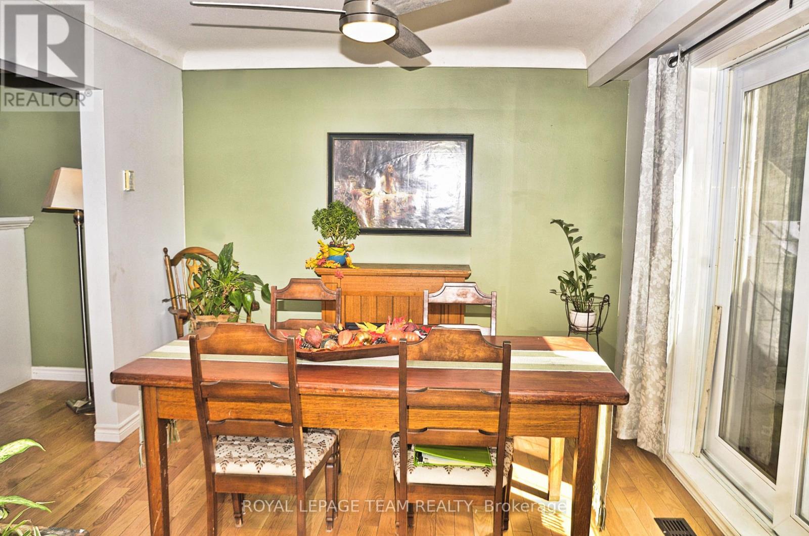 209 Reynolds Drive E, Brockville, Ontario  K6V 1X8 - Photo 11 - X12450187