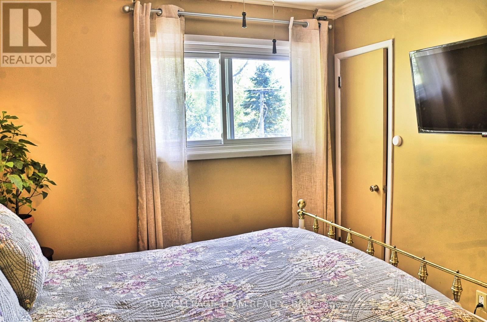 209 Reynolds Drive E, Brockville, Ontario  K6V 1X8 - Photo 21 - X12450187