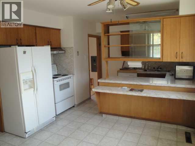 1277 9 Avenue N, Lethbridge, Alberta  T1H 1H1 - Photo 5 - A2257643
