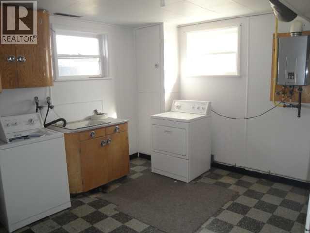 1277 9 Avenue N, Lethbridge, Alberta  T1H 1H1 - Photo 13 - A2257643