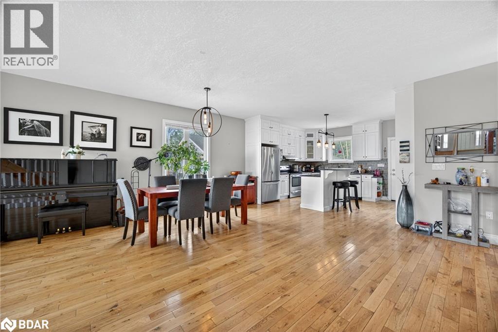 2258 Lakeshore Road E, Oro-Medonte, Ontario  L0L 1T0 - Photo 7 - 40771323