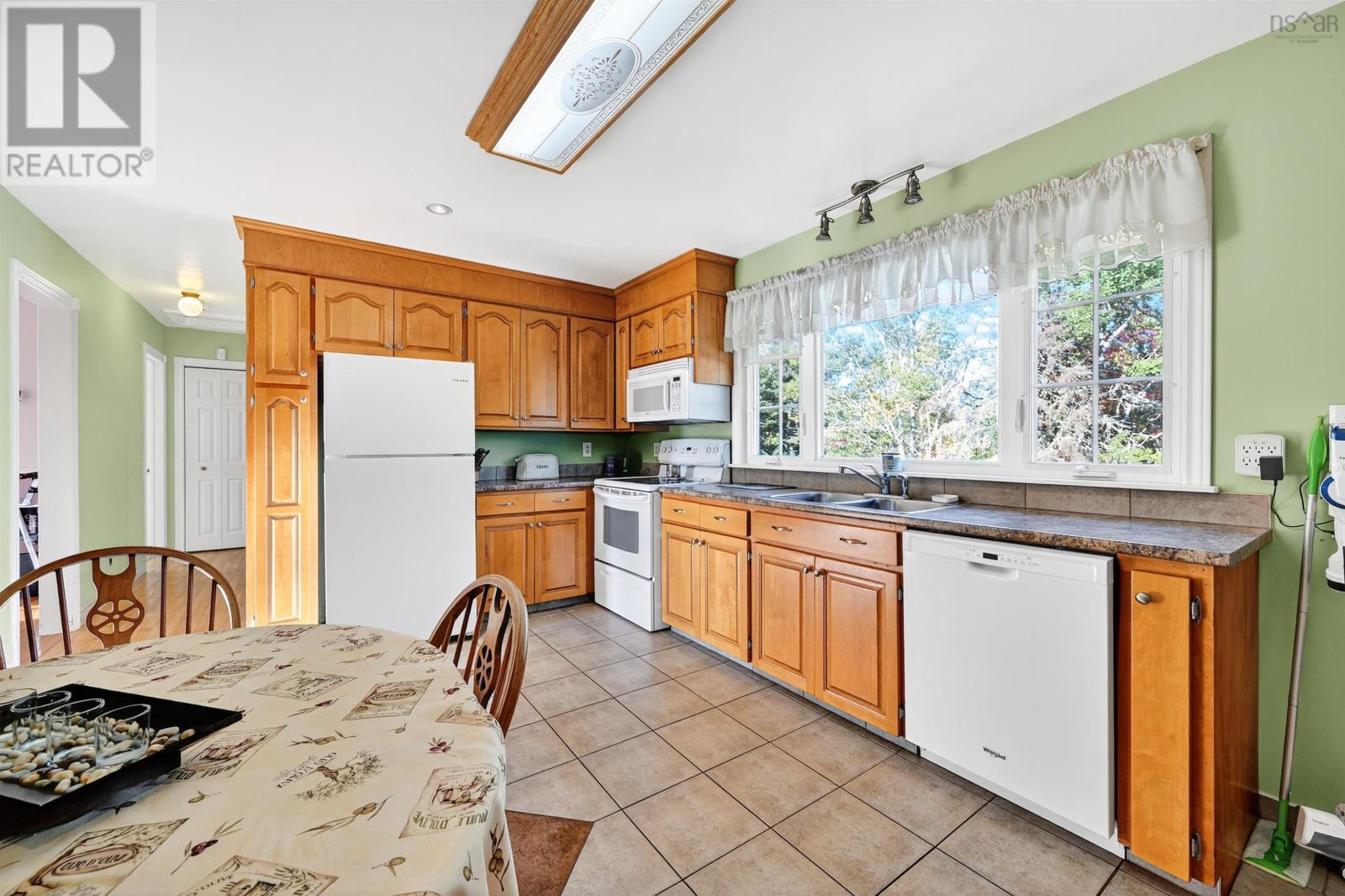 105 Duffell Drive, Mira Road, Nova Scotia  B1P 3G7 - Photo 23 - 202524753
