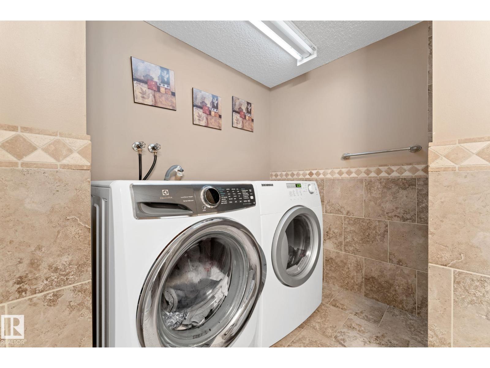 1071 Jones Cr Nw, Edmonton, Alberta  T6L 6Y1 - Photo 30 - E4461105