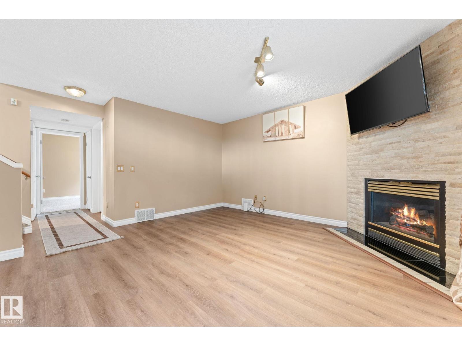 1071 Jones Cr Nw, Edmonton, Alberta  T6L 6Y1 - Photo 21 - E4461105