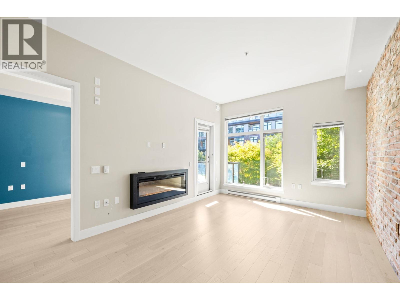 211 260 Salter Street, New Westminster, British Columbia  V3M 0J4 - Photo 4 - R3056005