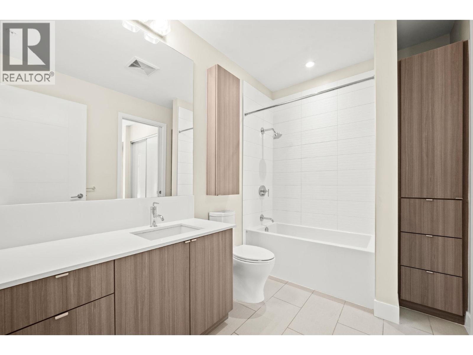 211 260 Salter Street, New Westminster, British Columbia  V3M 0J4 - Photo 19 - R3056005