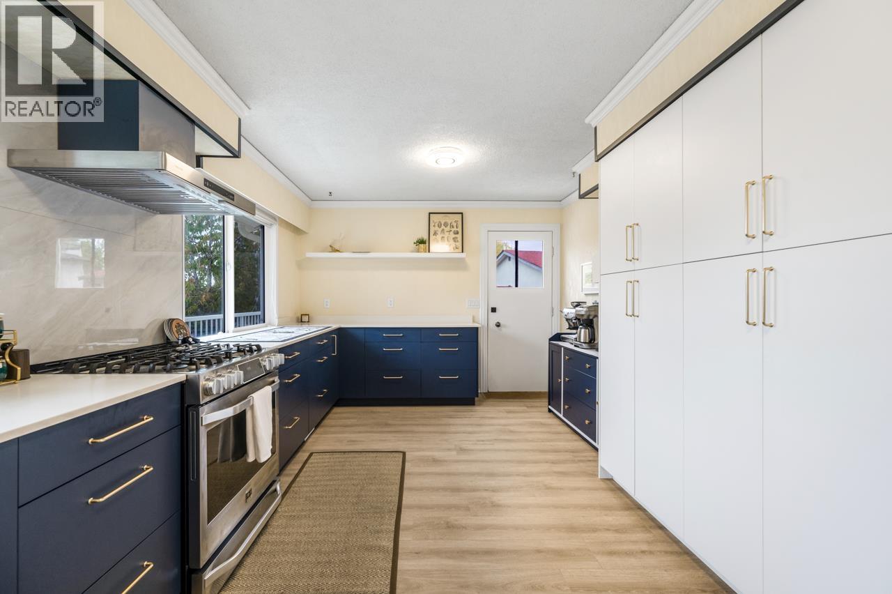10864 Springmont Gate, Richmond, British Columbia  V7E 1Y4 - Photo 16 - R3056281