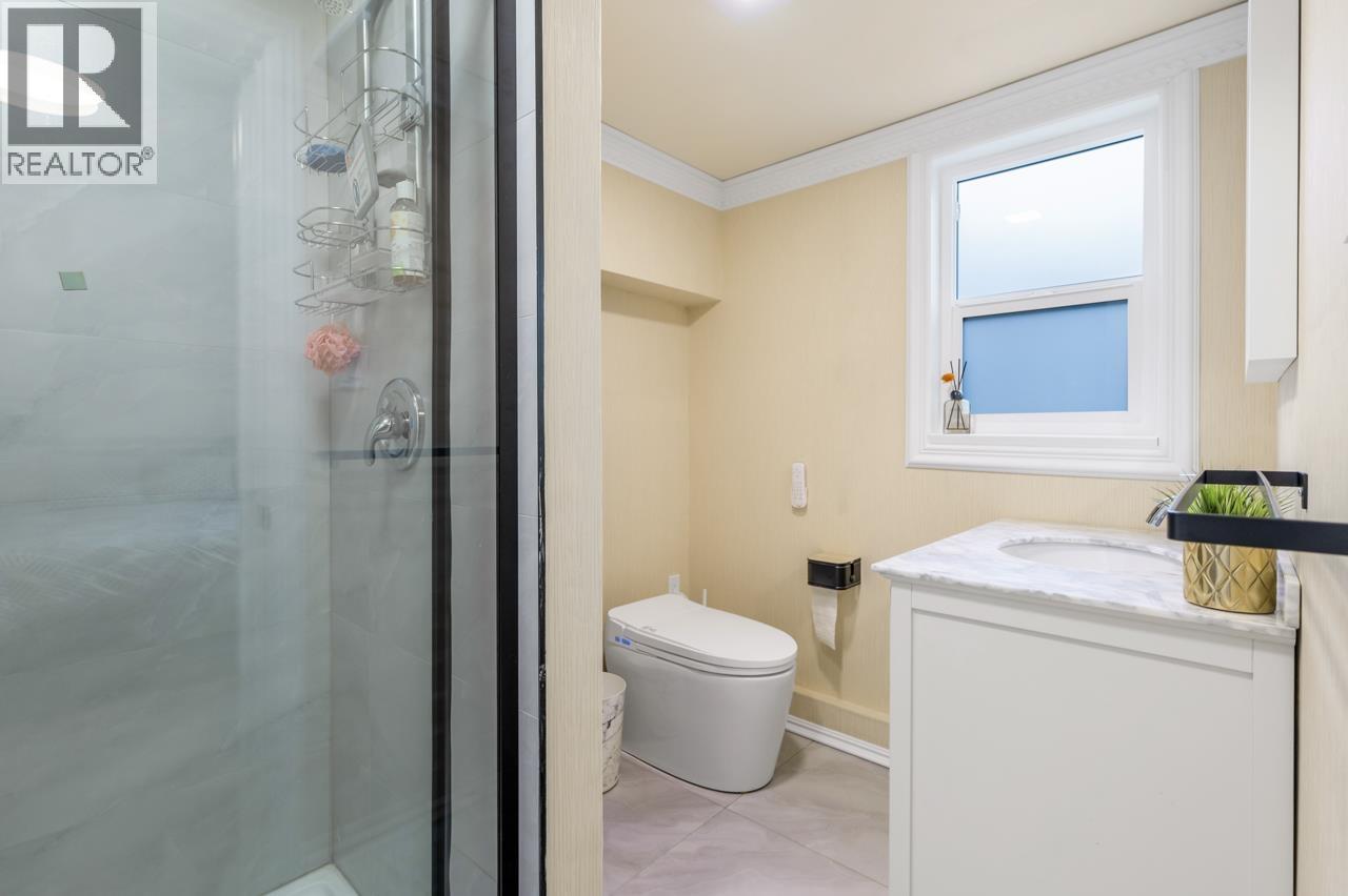 10864 Springmont Gate, Richmond, British Columbia  V7E 1Y4 - Photo 29 - R3056281