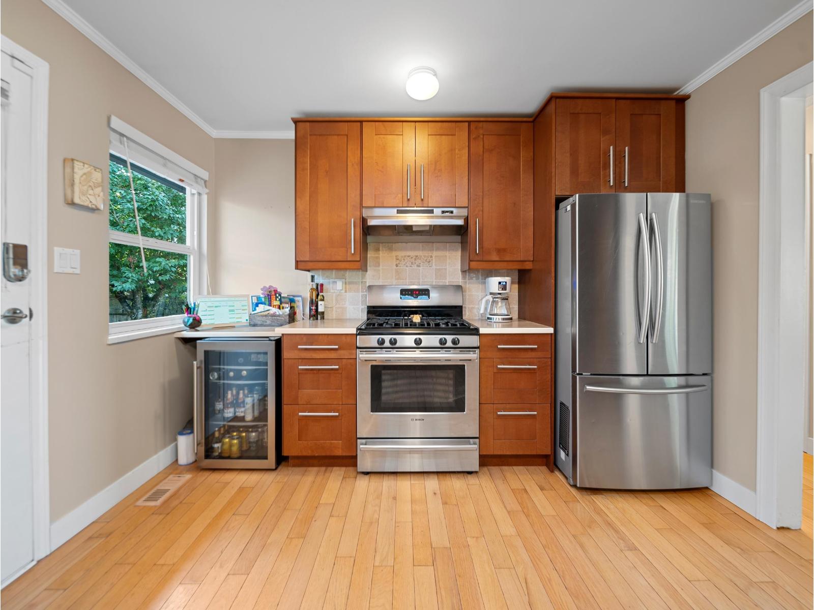 17022 Hereford Place, Surrey, British Columbia  V3S 4X1 - Photo 5 - R3056283
