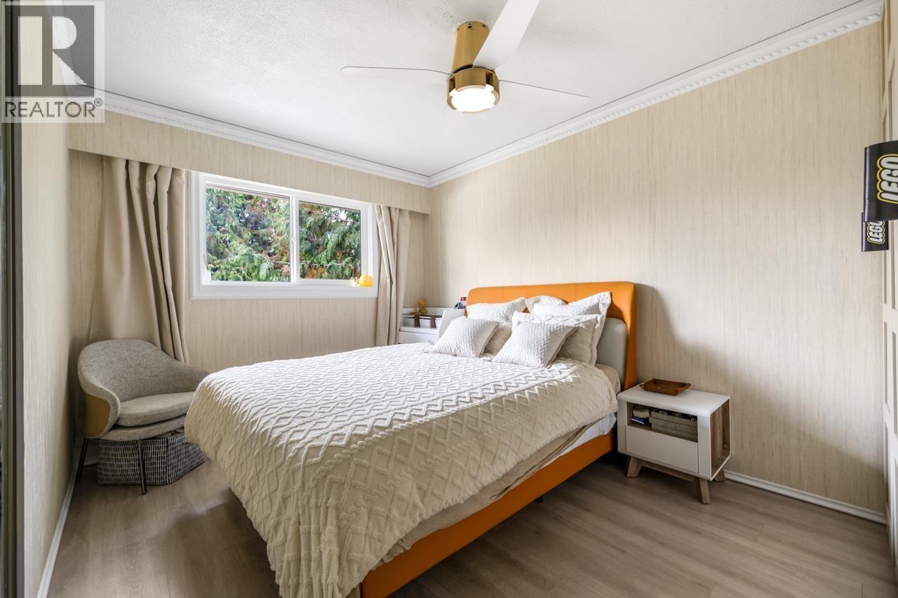 10864 Springmont Gate, Richmond, British Columbia  V7E 1Y4 - Photo 6 - R3056281