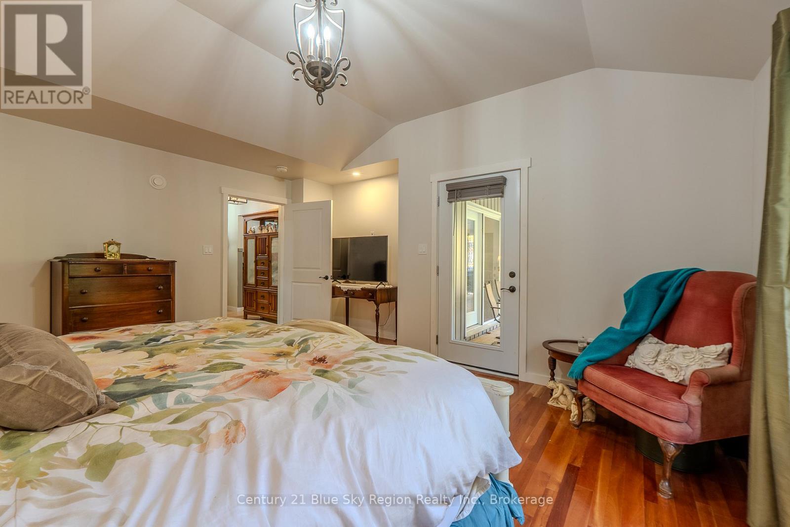 503 Ski Hill Road, Powassan, Ontario  P0H 1Z0 - Photo 20 - X12450243