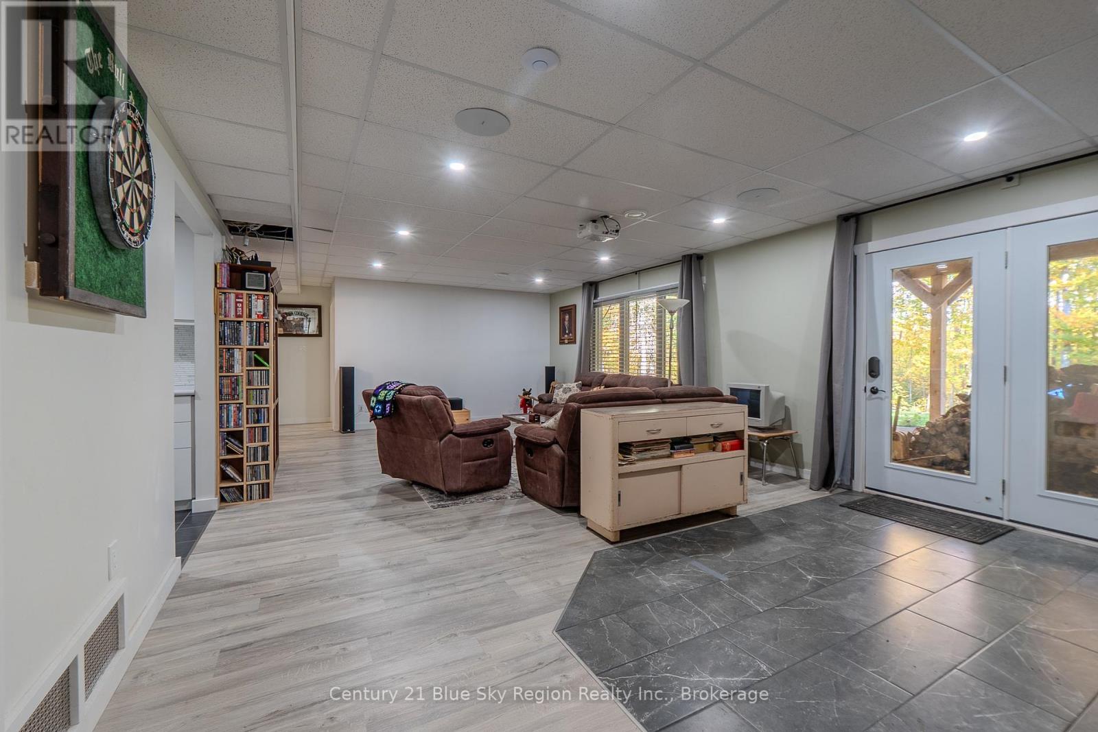 503 Ski Hill Road, Powassan, Ontario  P0H 1Z0 - Photo 35 - X12450243