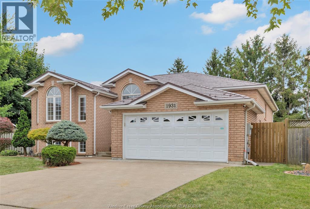 MLS# 25025587: 1931 FULLER, Windsor, Canada