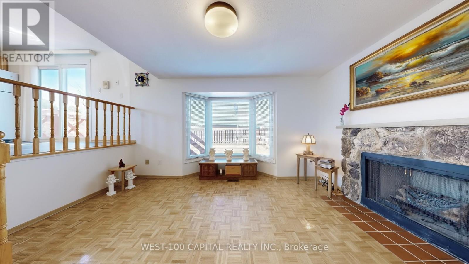 30 Wintermute Boulevard, Toronto, Ontario  M1W 3M6 - Photo 7 - E12449747