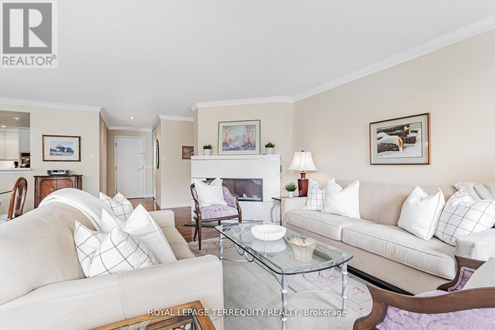 605 - 225 Davenport Road, Toronto (Annex), Ontario  M5R 3R2 - Photo 8 - C12450277