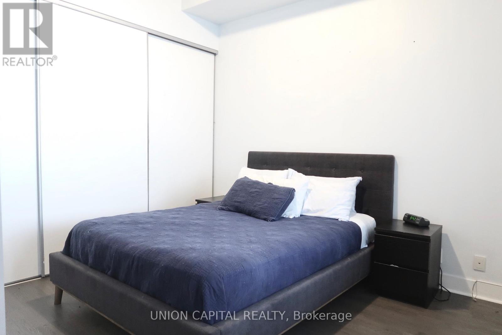 601 - 399 Adelaide Street W, Toronto, Ontario  M5V 1S1 - Photo 7 - C12450281