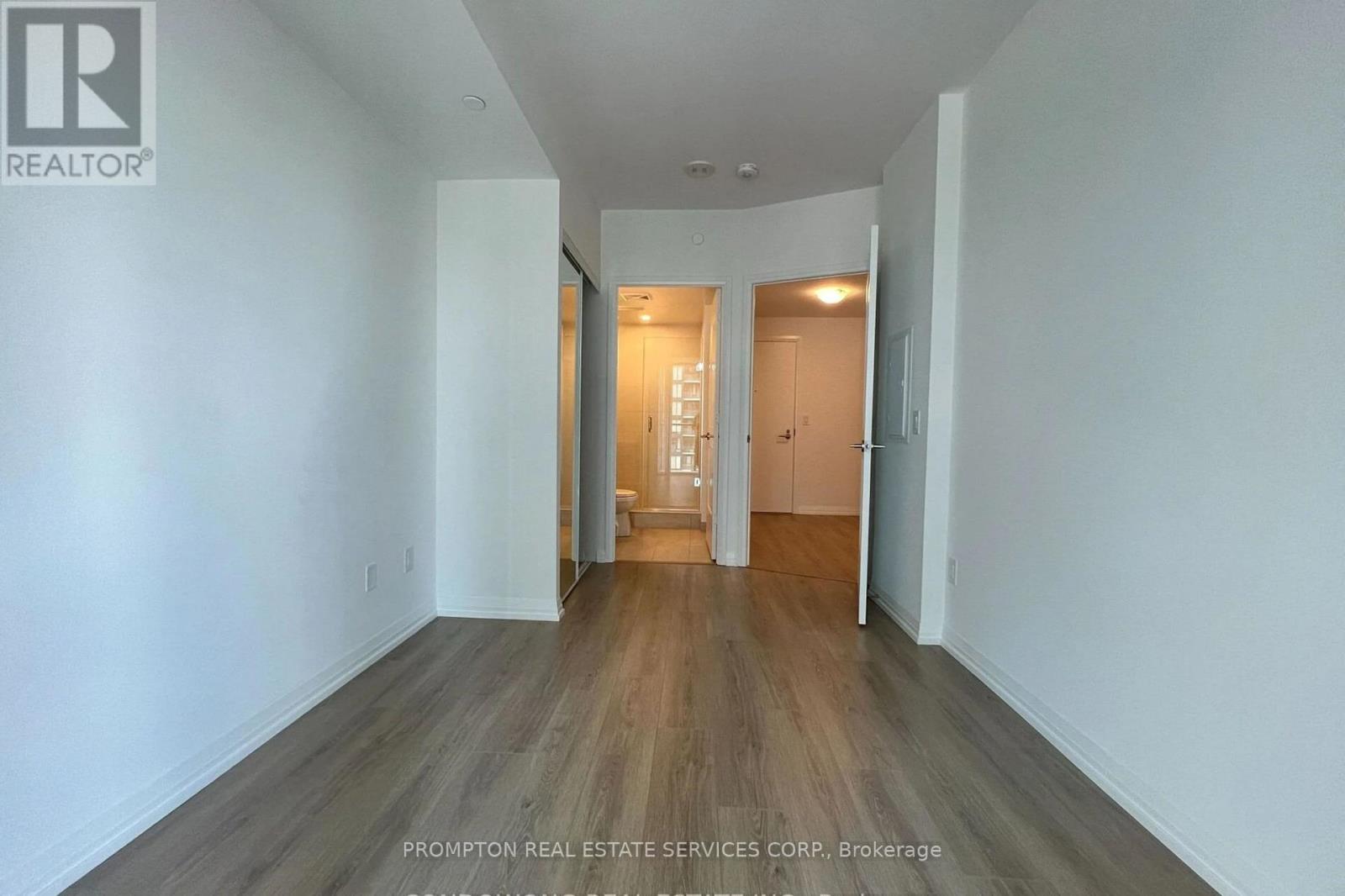 3911 - 8 Widmer Street, Toronto, Ontario  M5V 2E7 - Photo 8 - C12450299