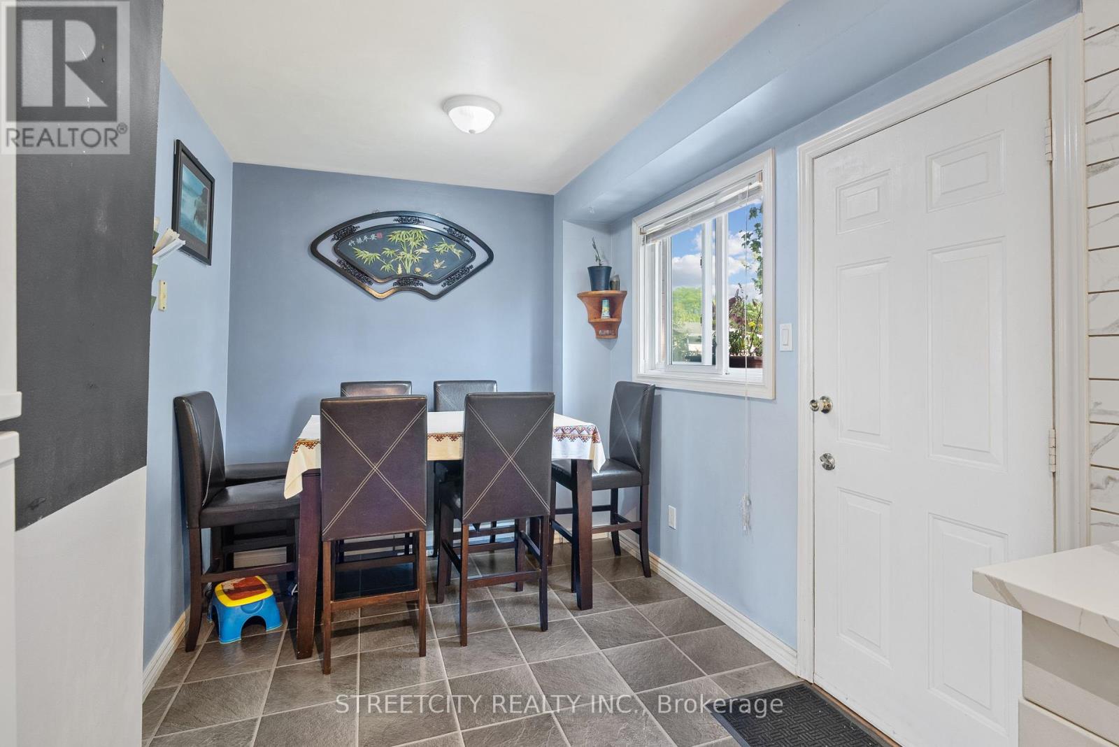 19 - 45 Gatewood Place, London East, Ontario  N5Y 5A4 - Photo 13 - X12449636
