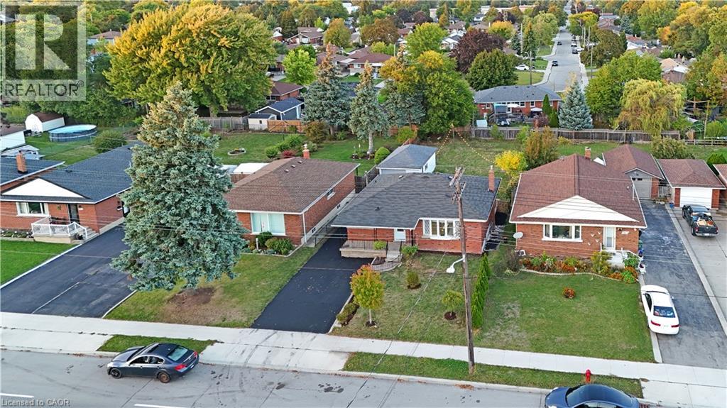 959 E Mohawk Road E, Hamilton, Ontario  L8T 2R9 - Photo 2 - 40777325