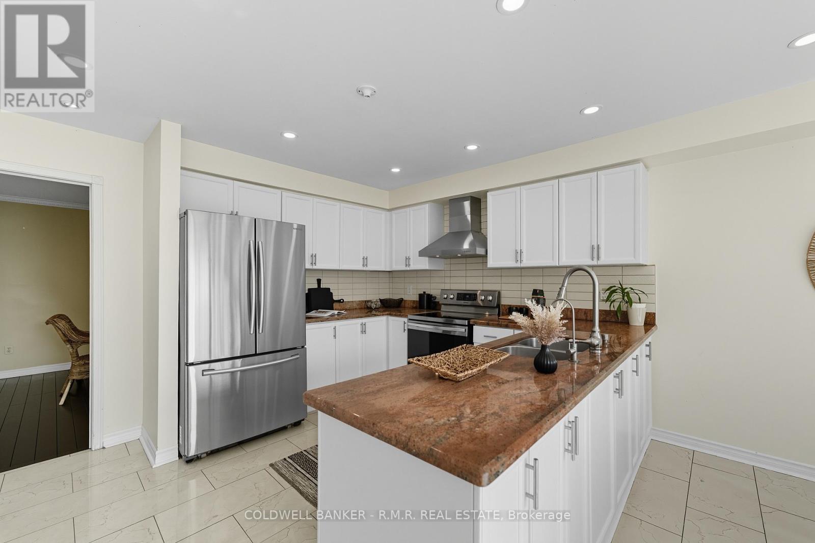1828 Westcreek Drive, Pickering, Ontario  L1V 6K2 - Photo 11 - E12450338