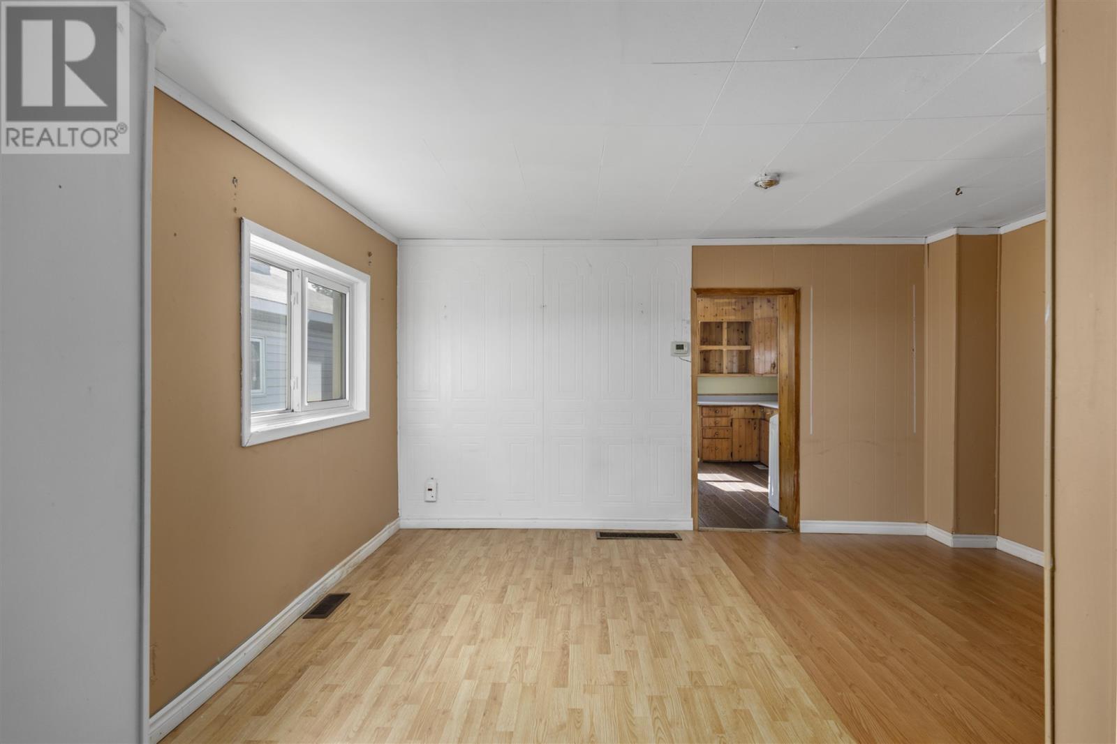 229 St. George's Ave, Sault Ste. Marie, Ontario  P6A 1L6 - Photo 12 - SM252894