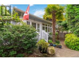 1579 Hampshire Rd North Oak Bay, Oak Bay, Ca