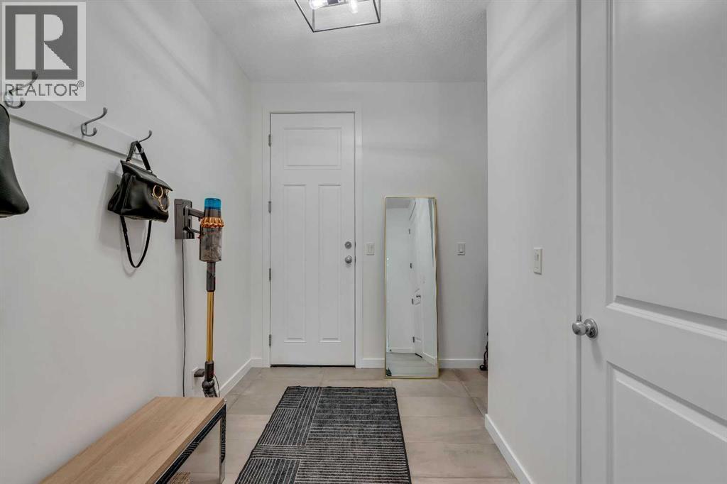 26 Cranbrook Cove Se, Calgary, Alberta  T3M 2S9 - Photo 19 - A2257412