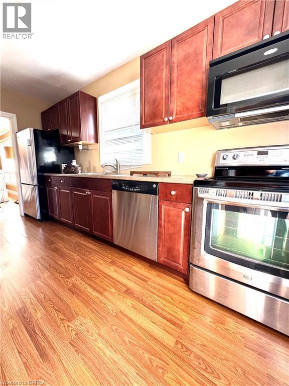13 West Avenue, Stoney Creek, Ontario  L8E 5L5 - Photo 12 - 40775308