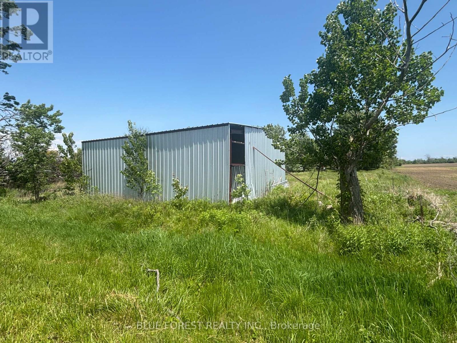 2304 North Shore Drive, Haldimand, Ontario  N0A 1K0 - Photo 4 - X12448961