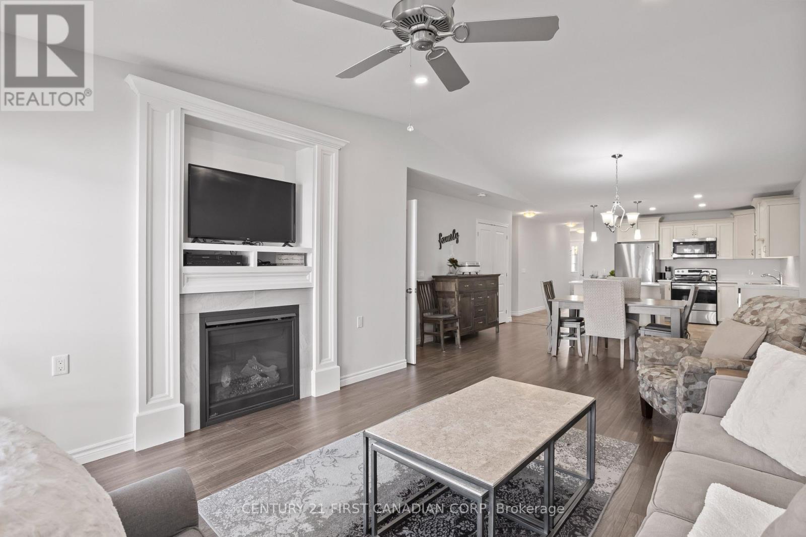 24 Devon Drive, South Huron, Ontario  N0M 1S3 - Photo 25 - X12450366